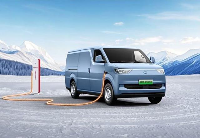 搭載智駕的輕型貨車，瑞馳EC75智駕超充版上市，7.99萬起-有駕