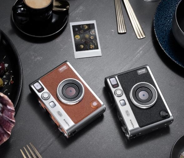 一文看懂,instax數(shù)模相機(jī)究竟是什么,都有哪些特點(diǎn)