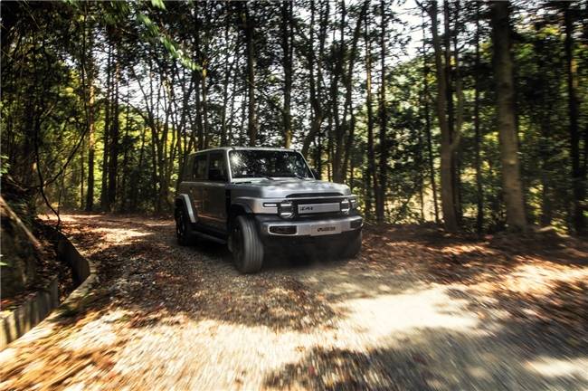 昆侖決104風(fēng)云再起iCAR V23實(shí)力演繹15萬級“最能打”的純電方盒子