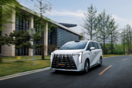 當(dāng)東方豪華遇上華為雙智:傳祺M8乾崑如何締造“華系MPV頭把交椅”?