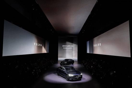 袁小林:“安全是沃爾沃的信仰,不該淪為配置表上的營銷點”