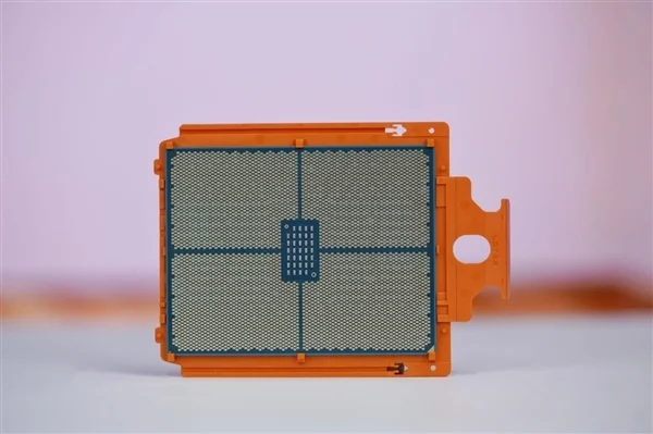 最強桌面CPU,AMD銳龍線程撕裂者9970X/9980X圖賞 最強桌面CPU!AMD銳龍線程撕裂者9970X/9980X圖賞