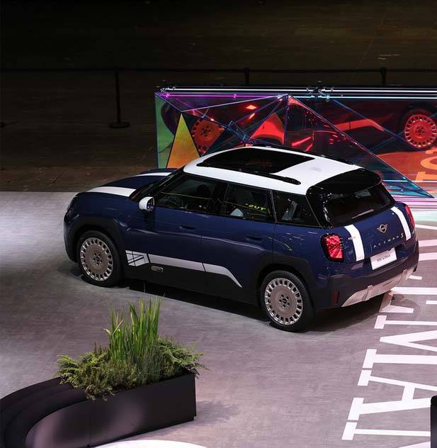 詮釋“玩車”樂趣 寶馬集團將攜多款性能車型與個性化改裝車亮相成都車展