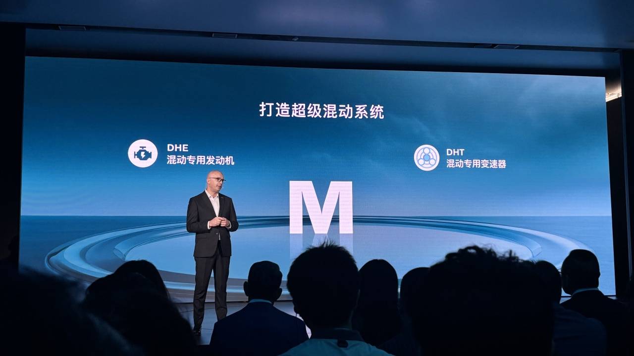 解讀XC70 SMA超級混動架構:沃爾沃的創新解題思路和久違的勇敢