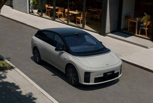 理想i6內飾首曝:延續家族設計語言,9月正式上市交付