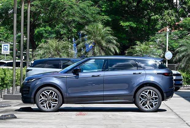 2026款路虎攬勝極光L正式上市,起售價42.98萬元