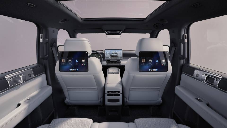 說一個令很多人不安的事:比亞迪,越來越像理想了