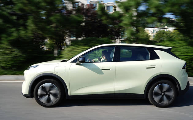 靈巧好開,隔音有驚喜!試駕長(zhǎng)安啟源全新Q05