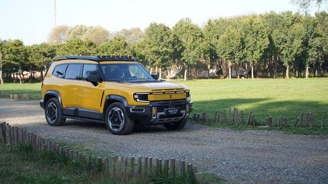 20萬級方盒子對決:深藍G318和鈦7,誰才是全能王者?