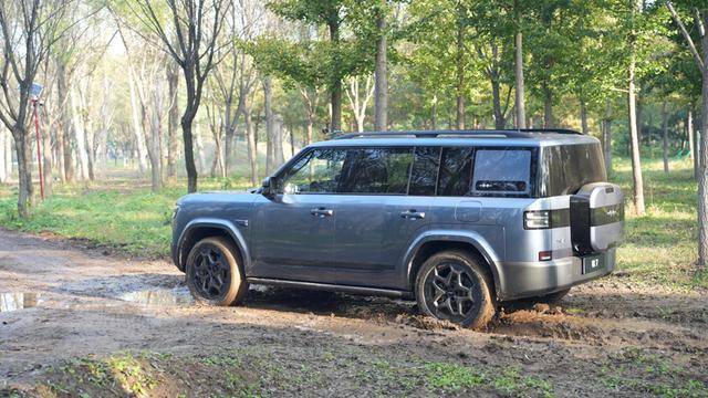 20萬級方盒子對決:深藍G318和鈦7,誰才是全能王者?