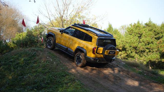 20萬級方盒子對決:深藍G318和鈦7,誰才是全能王者?