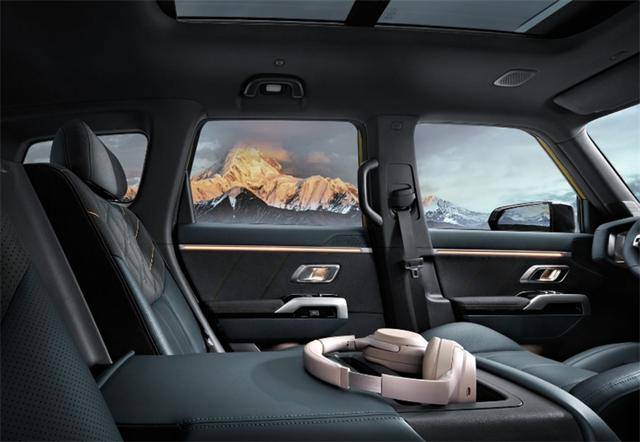 20萬級方盒子對決:深藍G318和鈦7,誰才是全能王者?